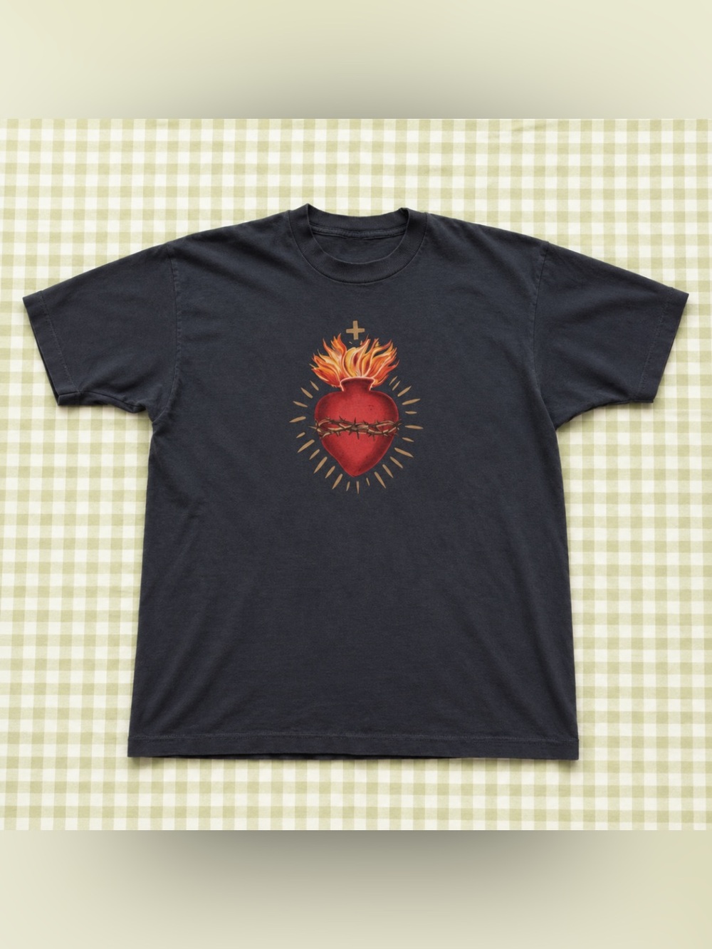 Black Graphic Sacred Heart Short-Sleeve Tee Retro 90s Vintage for Unisex